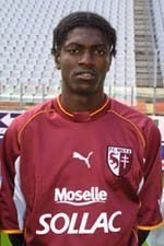 Emmanuel Adebayor 2001-2002