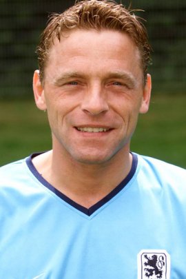 Thomas Hässler 2001-2002
