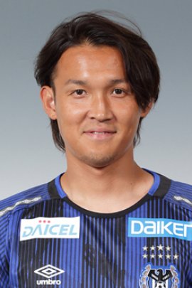 Takashi Usami 2019