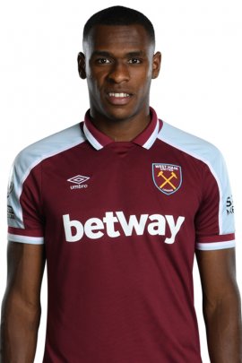 Issa Diop 2021-2022