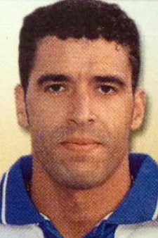 Noureddine Naybet 1999-2000