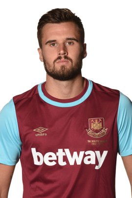 Carl Jenkinson 2015-2016