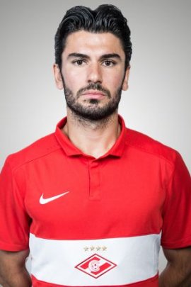 Serdar Tasci 2015-2016