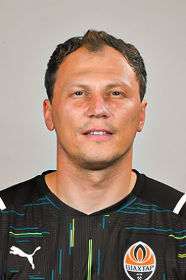 Andriy Pyatov 2021-2022