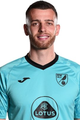 Angus Gunn 2021-2022