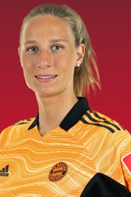Janina Leitzig 2021-2022