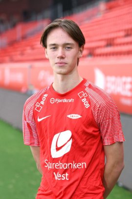 Aron Jonsson 2022