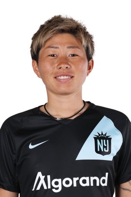 Kumi Yokoyama